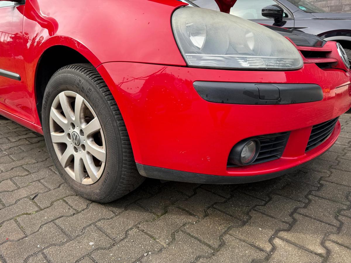 VW Golf V original Stoßstange Stoßfänger vorn LY3D Tornadorot BJ04